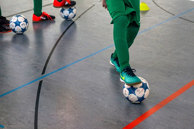 太阳遗憾掉队，西部前10基本定局，湖人难进前3快船勇士拼死争第6.