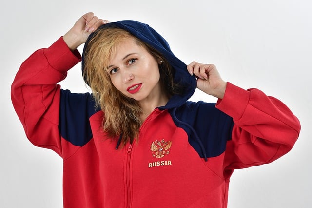 25岁边锋特林康第10次为葡萄牙出场，首次取得进球并梅开二度.